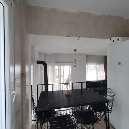Karanfil 11 * Сеферихисар